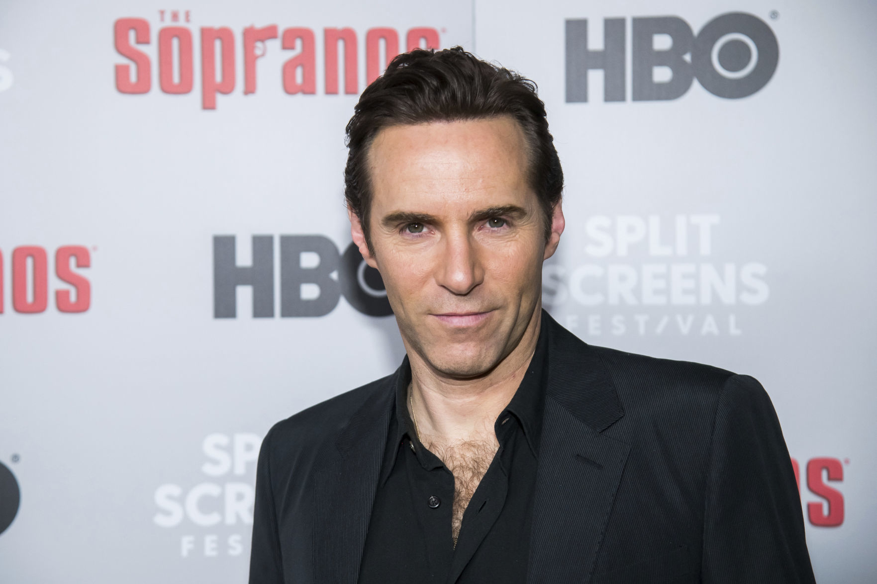 Alessandro Nivola